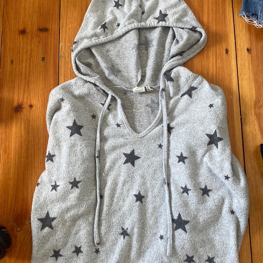 Star sweater